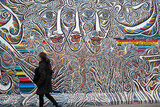 Fototapeta Paryż - Graffiti art on Berlin Wall, Berlin, Germany