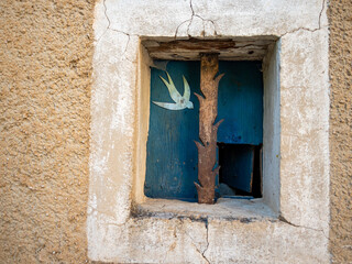 Canvas Print - traditional village townhouse small window in the French Riviera back country in summer