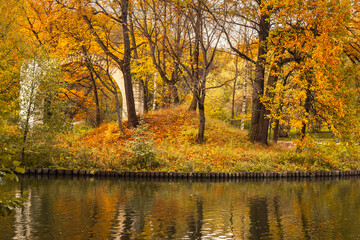 Wall Mural - View of Island Arch and pond in Tsaritsyno park on autumn day. Moscow