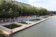 La Baignade, piscine extérieure dans le bassin de la Villette, ville de Paris, France