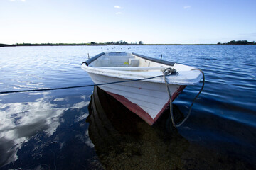 Wall Mural - pequeno barco