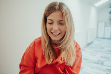 Poster - Closeup shot of a cute Caucasian woman with blond hair