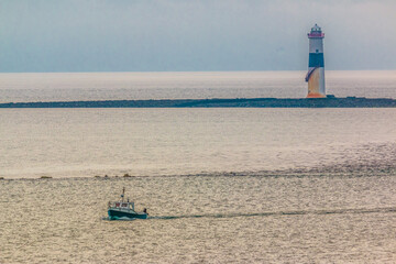 REPUBLIC OF IRELAND-SLIGO BAY-BLACK ROCK LIGHTHOUSE