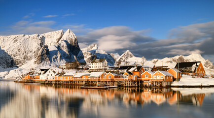 Wall Mural - beautiful morning in norway - lofotens - sakrisoy