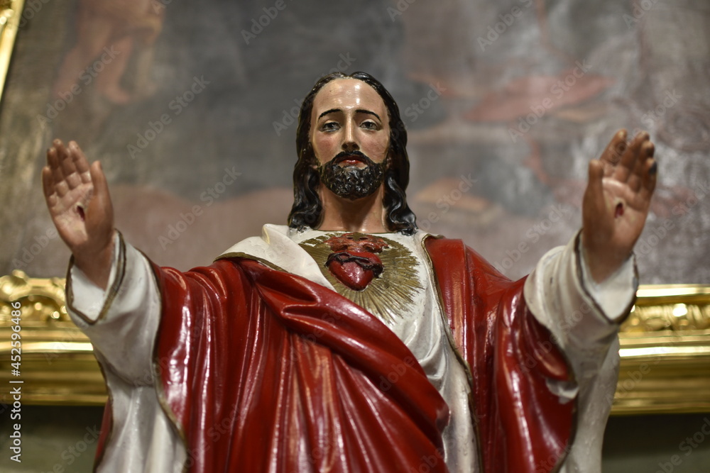 Wizerunek Pana Jezusa na tle obrazu religijnego - obrazy, fototapety, plakaty 