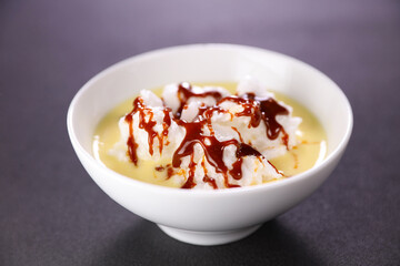 Poster - floating island with cream and caramel