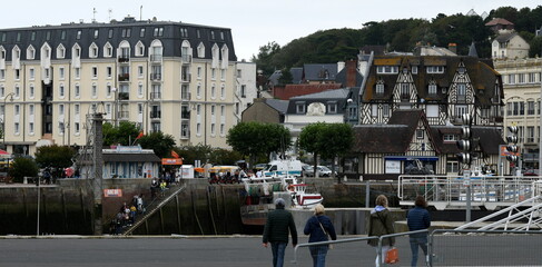 Wall Mural - trouville sur-mer