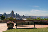 Fototapeta Nowy Jork - View of Downtown Seattle Space Needle from Kerry Park