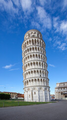 Wall Mural - Leaning Tower of Pisa in Piazza del Duomo