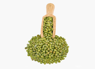 Wall Mural - Mung bean isolated on white background