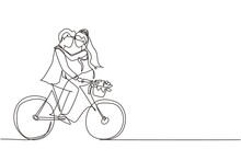 Continuous One Line Drawing Happy Married Man And Woman Riding Bicycle Face To Face In Wedding Day. Cute Romantic Couple Is Riding Bicycle Together. Single Line Draw Design Vector Graphic Illustration