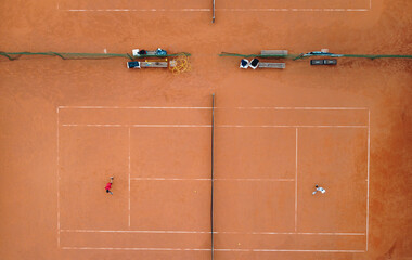 Wall Mural - giocare a tenni tennista campo tennis 