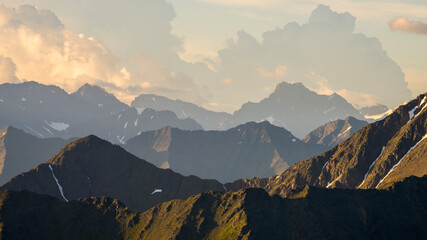 Wall Mural - sunrise in the mountains