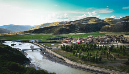 Wall Mural - Mountain scenery of Tibetan Kham, China