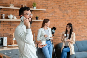 Canvas Print - People having coffee break in office