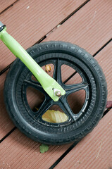 Poster - Closeup shot of bicycle wheel