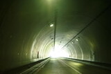 Fototapeta Tulipany - Highway tunnel in Japan, abstract city background - 日本 高速道路 トンネル	