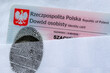 © FotoDax - Nowy polski dowód osobisty z odciskiem palca identyfikujący osoba.