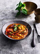 Gaeng Dang Bped - Red Curry With Duck Meat