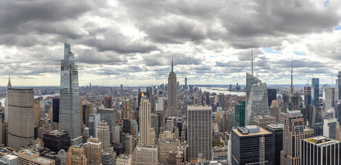 Fototapete - September 2021 New York City Manhattan midtown buildings skyline wide panorama view
