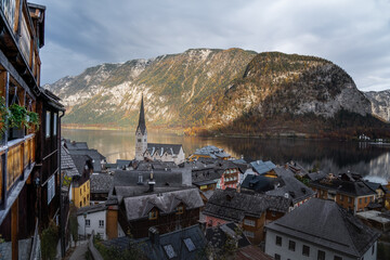 Wall Mural - High angle view of Hallstatt village on the Austrian Alps - Hallstatt, Austria