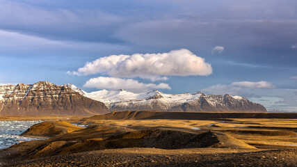 Wall Mural - mountains and tundra around the jokulsarlon glacial lagoon, iceland