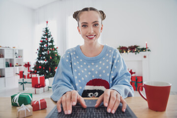 Poster - Portrait of attractive cheerful girl chatting with friend on web congrats eve time tradition staying alone quarantine at home indoors