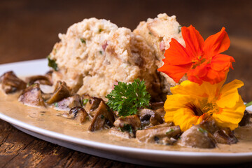 Canvas Print - bavarian dumpling with mushroom sauce