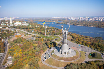 Wall Mural - Motherland Monument on the territiry of National Museum of the History of Ukraine in the Second World War in Kyiv. View from drone