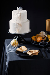 Canvas Print - White frosting cake with Halloween decoration