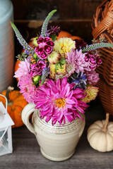 Fotomurales - Bouquet of autumn flowers from the garden.