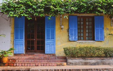 Wall Mural - Architecture of ancient town in Luang Phrabang, Laos