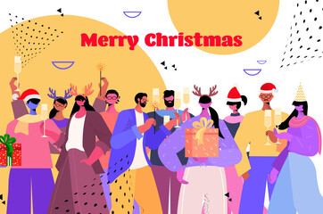 Poster - people in santa hats holding gifts mix race businesspeople celebrating 2022 new year and christmas holidays concept