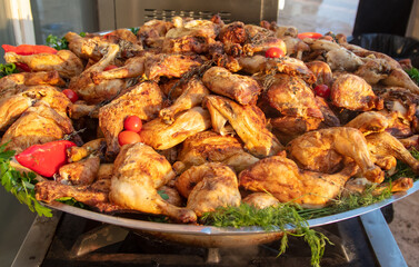 Poster - Fried chicken in a dish