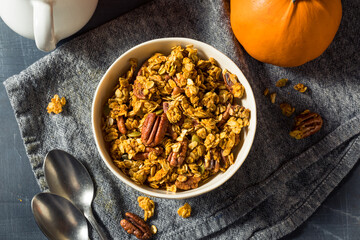 Wall Mural - Healthy Homemade Autumn Pumpkin Spice Granola