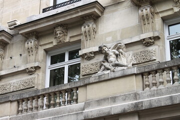 Poster - Closeup of a renaissance building in Paris, France