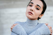 © Tania Cervi√°n/Westend61 - Portrait of young woman with black hair