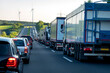 © Nabiha Dahhan/Westend61 - Rescue lane, cars and trucks during traffic jam in the evening, Germany