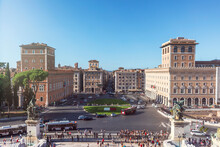 Italy, Rome, Clear Sky Over Piazza Venezia And Palazzo Bonaparte