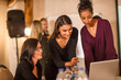 © zerocreatives/Westend61 - Women sharing laptop at table