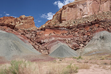 Poster - Breathtaking view of rugged red rock landscape in Capitol Reef National Park near Torrey, Utah.