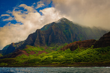 Wall Mural - 2021-10-07 THE LUSH SHORELINE AND RUGGED CLIFS ON THE NA' PALI COAST