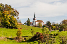 St. Chrischona, Kirche, Bettingen, Riehen, Basel, Bergstrasse, Wanderweg, Landwirtschaft, Obstbäume, Herbst, Schweiz