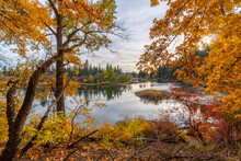The Small Beach And Swimming Hole Area At Plantes Ferry Park In The Spokane Valley Area Of Spokane, Washington, USA At Autumn. Part Of The Centennial Trail.