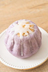 Poster - taro bun with white sugar cream and nut