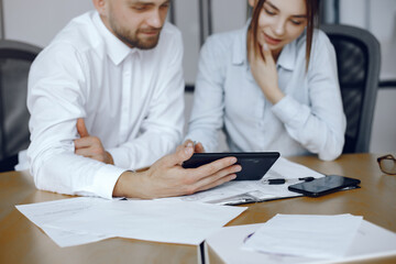 Wall Mural - Colleagues hold a meeting