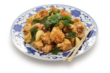 Taiwanese Popcorn Chicken With Fried Basil, And You Can Usually Choose Other Ingredients To Get Deep Fried, And Mixed Together, Like Garlic, Basil, Broccoli, Green Beans Etc.
