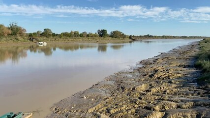 Sticker - Berge de l’estuaire de la Garonne dans le Médoc en Gironde