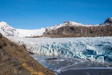 Wall Mural - View over Svinafellsjokull glacier in Vatnajokull national park in Iceland