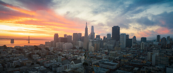 Fototapete - San Francisco Skyline at Sunrise